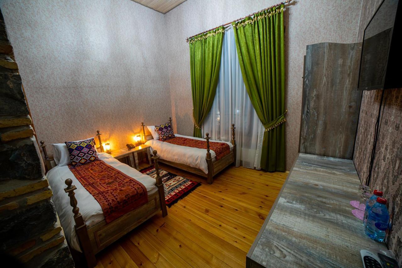 Hotel Old Town Şǝki Extérieur photo