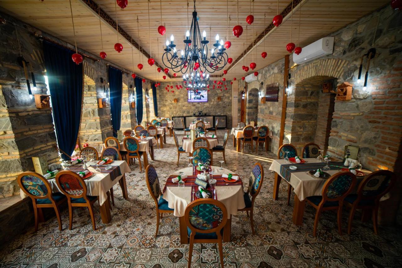 Hotel Old Town Şǝki Extérieur photo